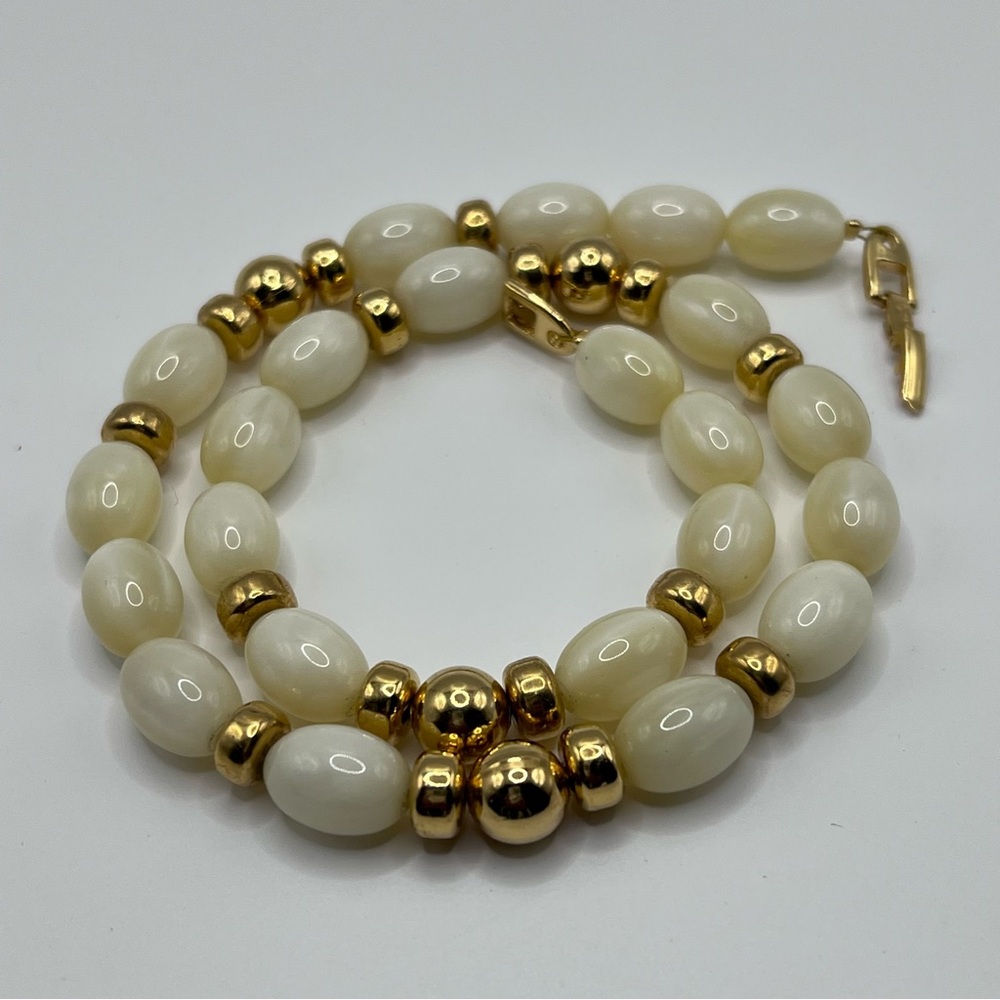 Napier Vintage Signed Bead Necklace Pale Cream Pale Yellow Gold Tone Spacer 18”